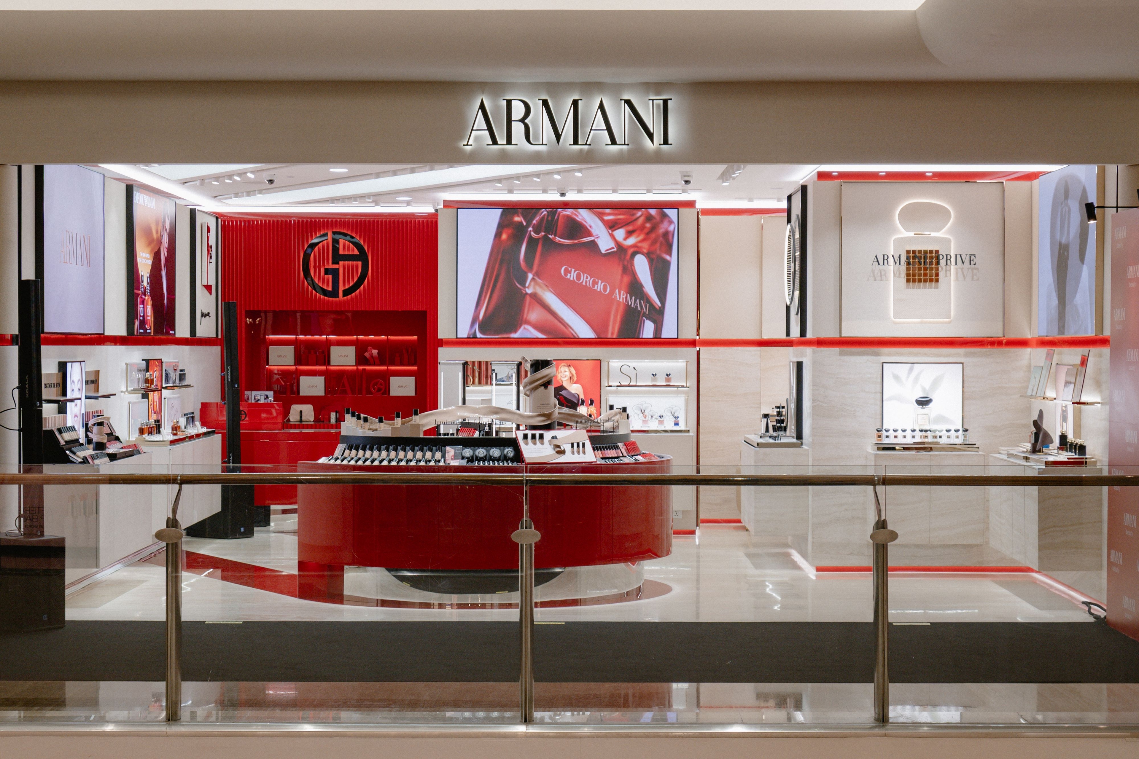 Ada Skincare, Makeup, hingga Parfum, Armani Beauty Buka Flagship Store di Indonesia!