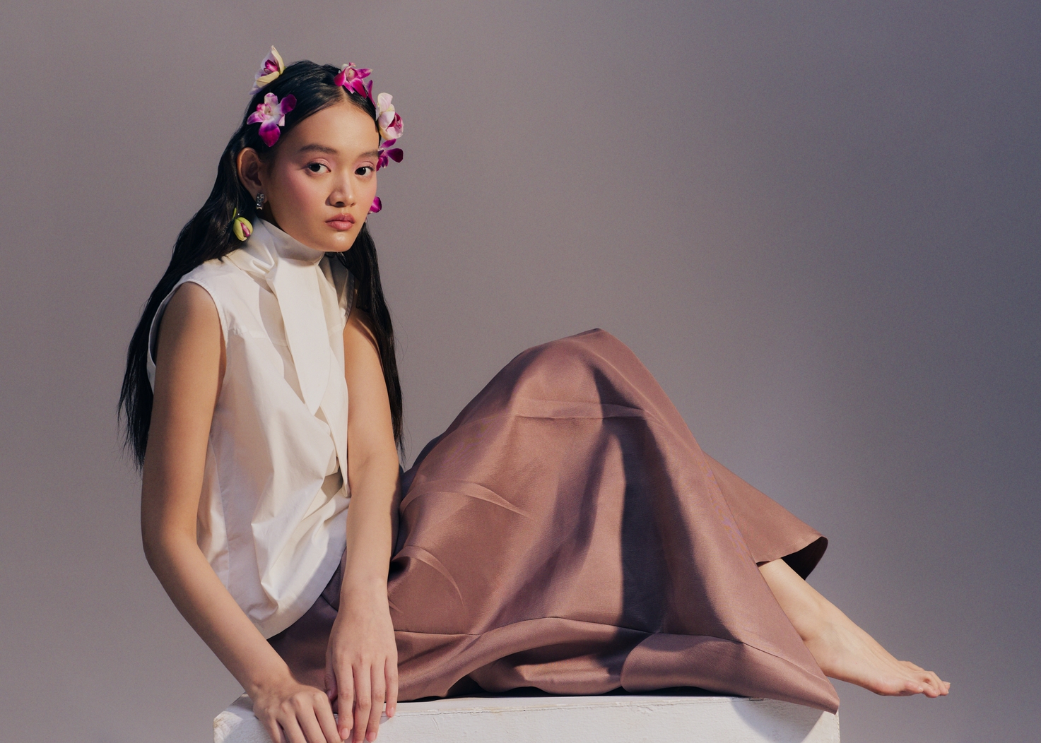 LUH Resmi Debut Lewat Koleksi Re:Bloom, Hadirkan Sentuhan Warisan Indonesia dalam Siluet Modern!