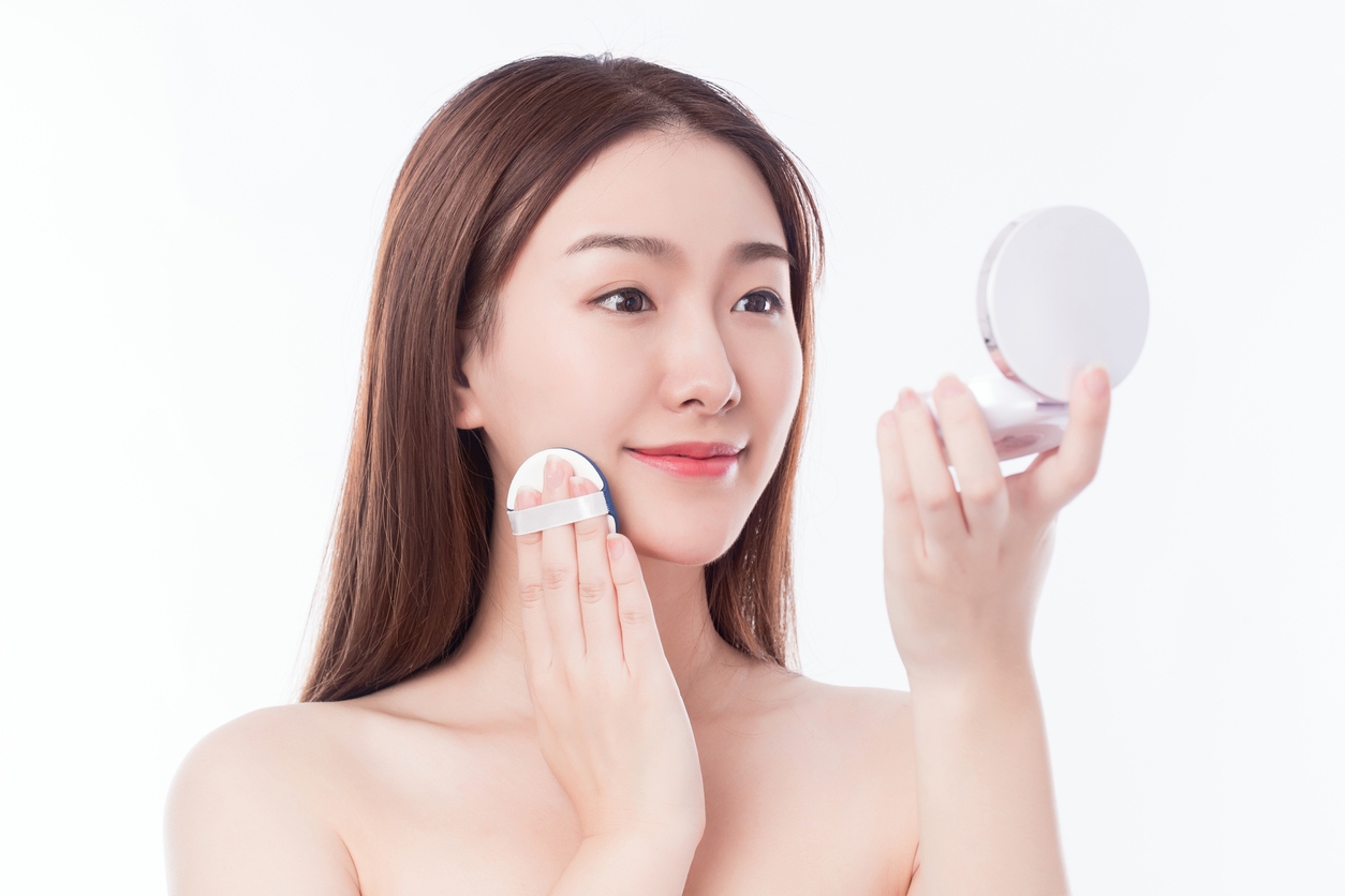 Ini Rekomendasi Cushion Lokal Anti Longsor yang Tahan Dipakai saat Cuaca Panas!