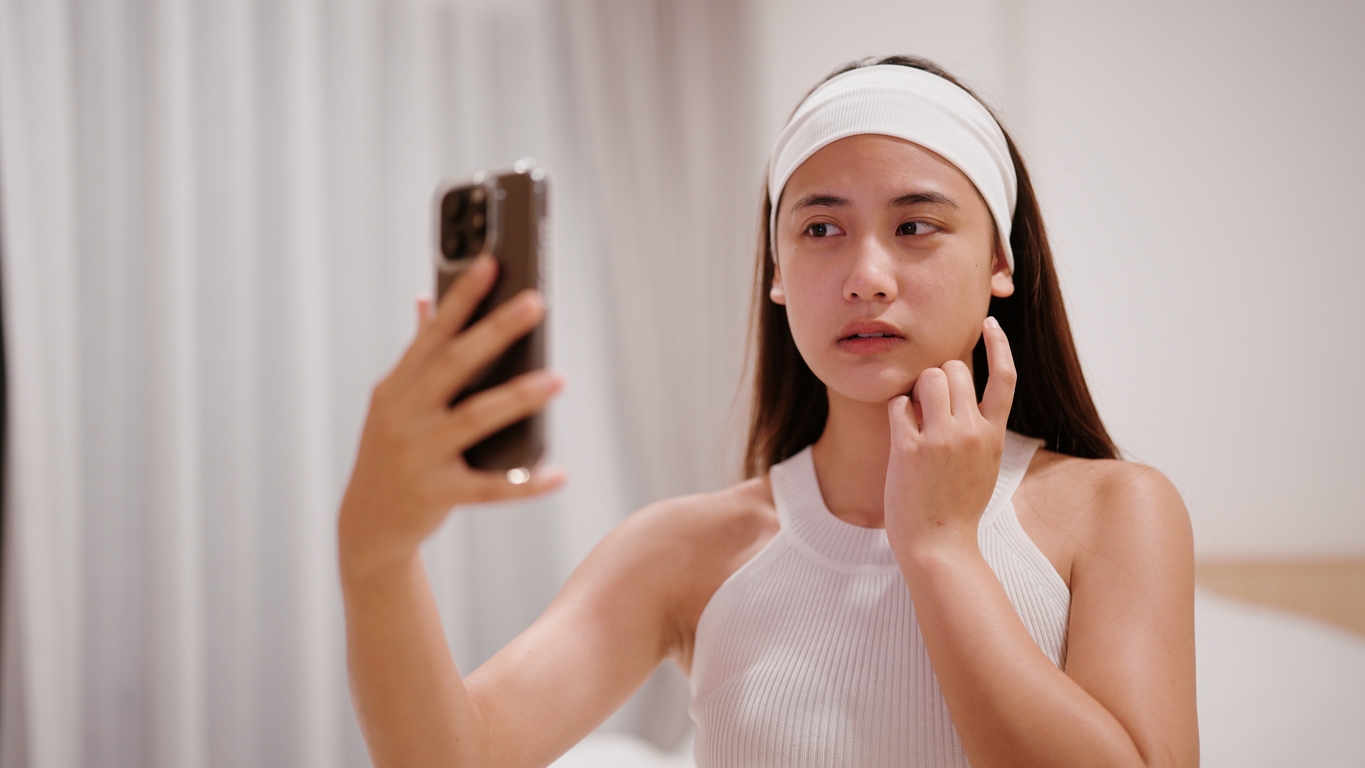 Kenapa Skincare Menggumpal Saat Dilayer? Ini Penyebab dan Cara Mengatasinya